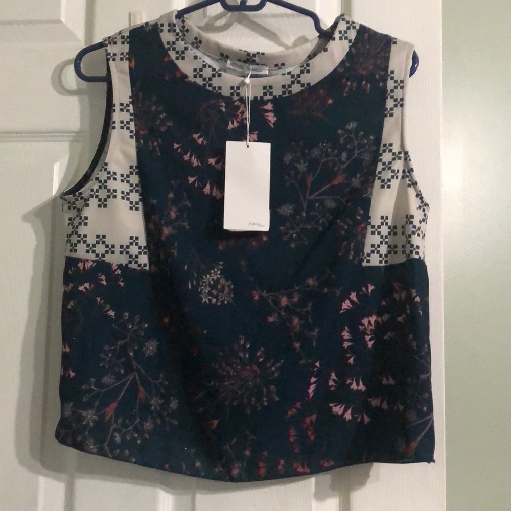 Cute sleeveless top